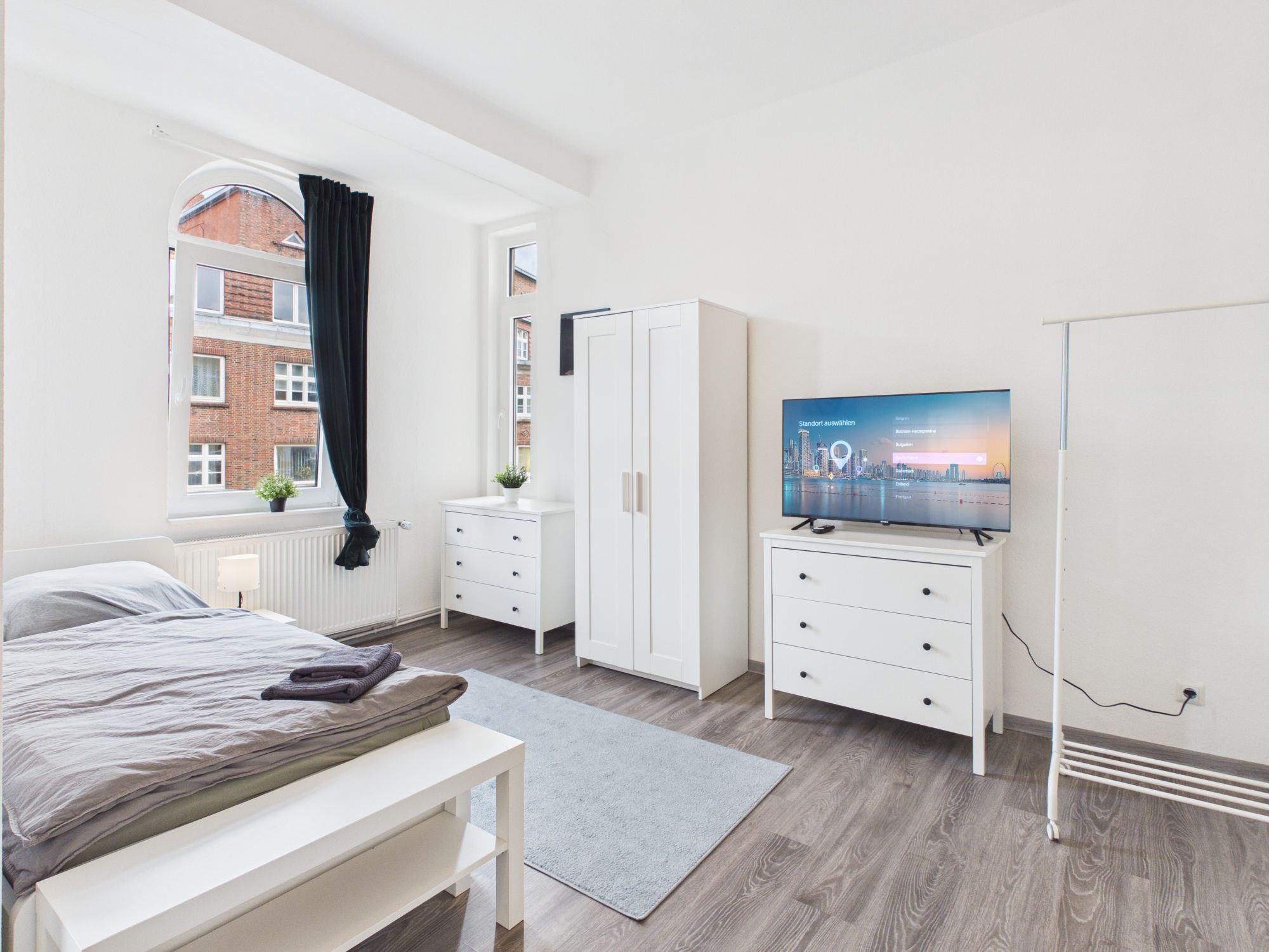 Business Apartment With Balcony And Open Living Concept In Bremerhaven - 7