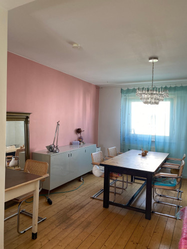Nice apartment in popular area
