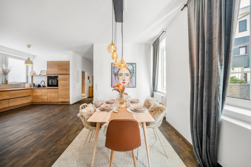 Stay COZY: THE LOFT 2xKingsize- parking spot - Best place to be