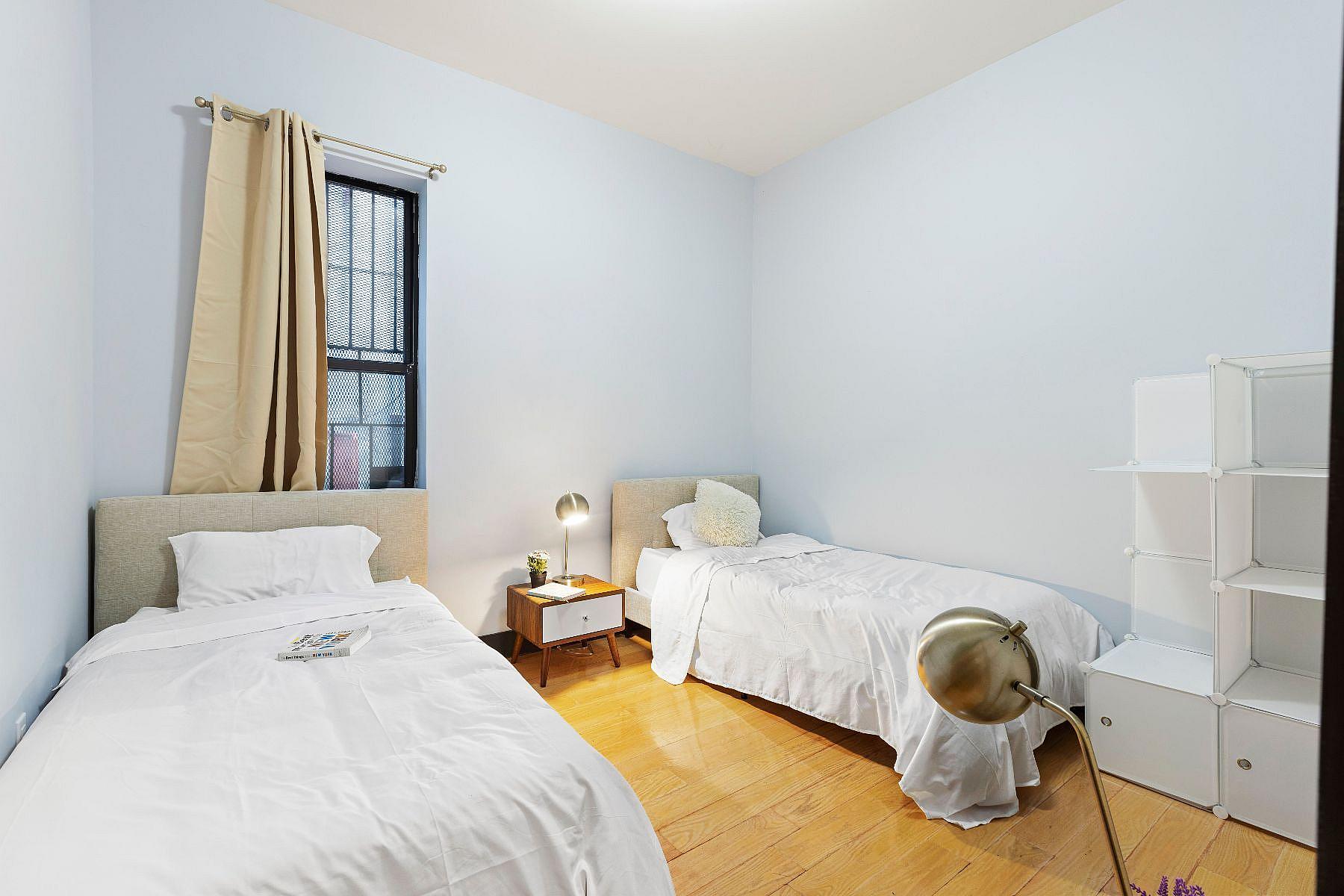 Bed In 2-Bed Room - 3