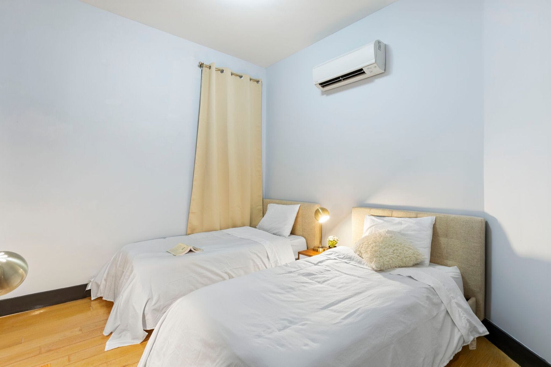 Bed In 2-Bed Room - 22