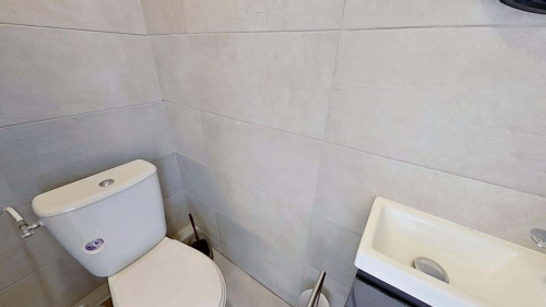 Room in Rue Granon, Marseille for 53 m² with 3 bedrooms - Gallery - 3
