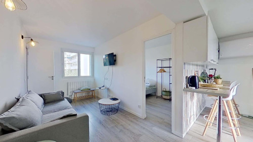 Room in Rue Granon, Marseille for 53 m² with 3 bedrooms - Gallery - 8