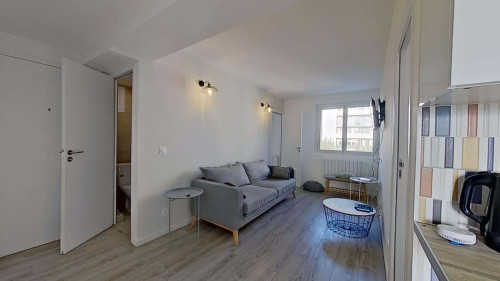 Room in Rue Granon, Marseille for 53 m² with 3 bedrooms - Gallery - 13