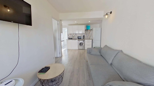 Room in Rue Granon, Marseille for 53 m² with 3 bedrooms