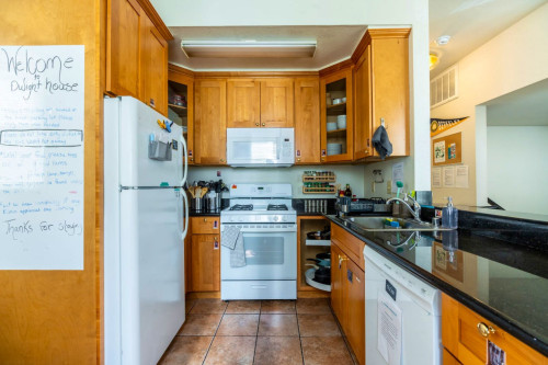 Dwight Home - Gallery - 29