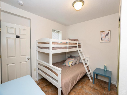 Dwight Home - Gallery - 112