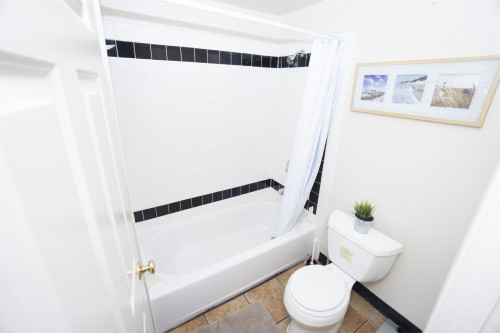 Dwight Home - Gallery - 13