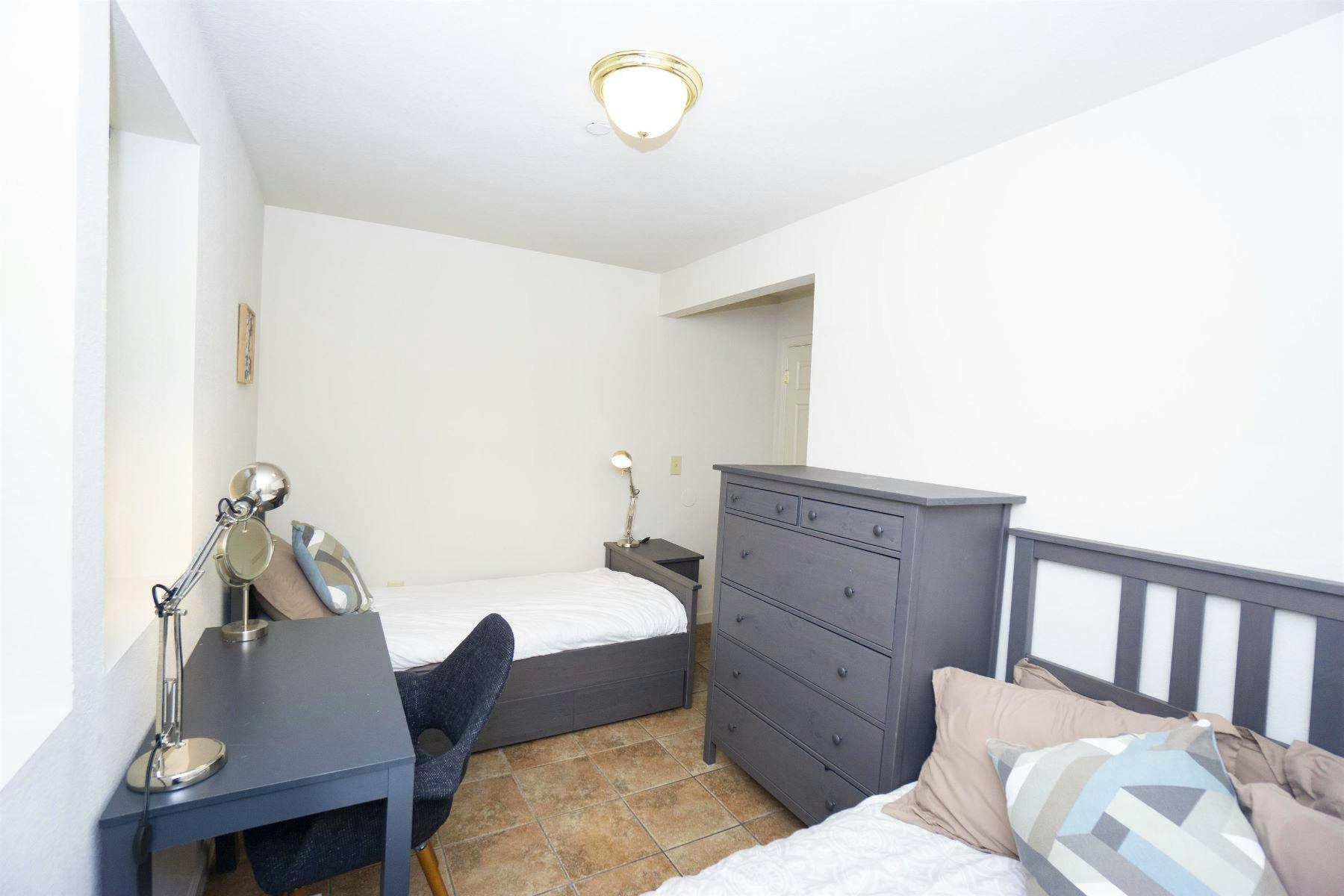  Bed In A 2-Bed Gender Separated Room  -  8 min Walk to Campus | Big & Modern House w/ Coworking  - Gallery -  32
