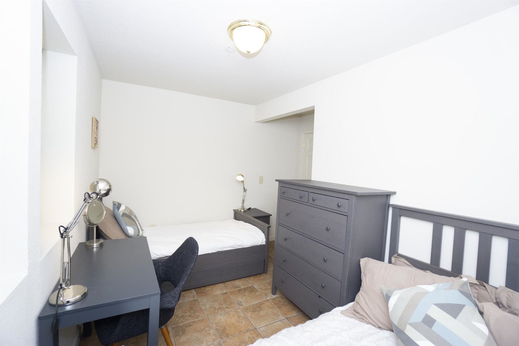  Bed In A 2-Bed Gender Separated Room  -  8 min Walk to Campus | Big & Modern House w/ Coworking  - Gallery -  24