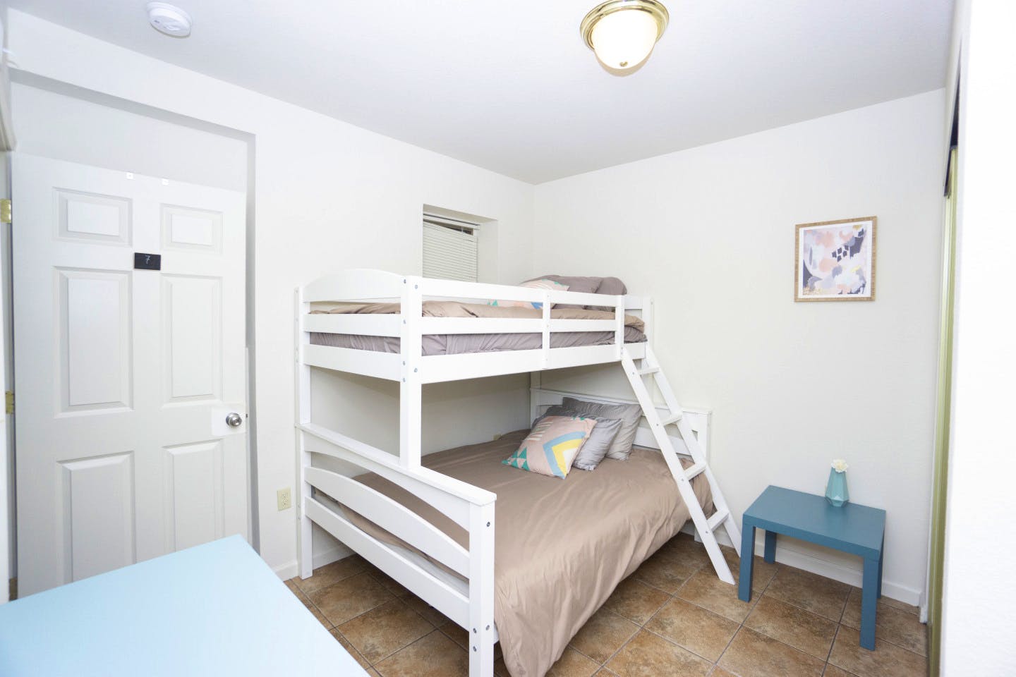  Bed In A 2-Bed Gender Separated Room  -  8 min Walk to Campus | Big & Modern House w/ Coworking  - Gallery -  40