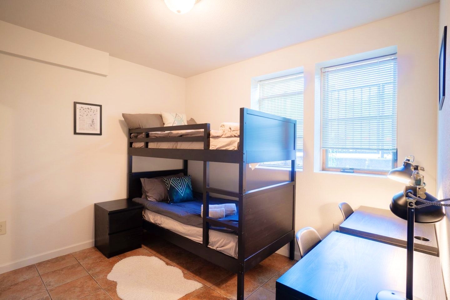  Bed In A 2-Bed Gender Separated Room  -  8 min Walk to Campus | Big & Modern House w/ Coworking  - Gallery -  5