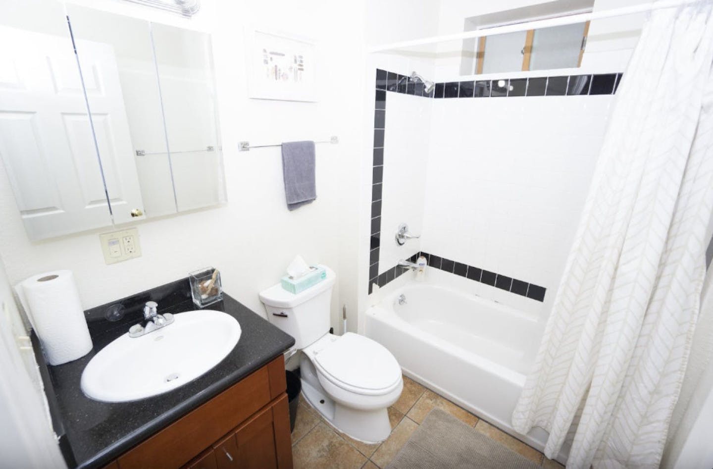  Bed In A 2-Bed Gender Separated Room  -  8 min Walk to Campus | Big & Modern House w/ Coworking  - Gallery -  28