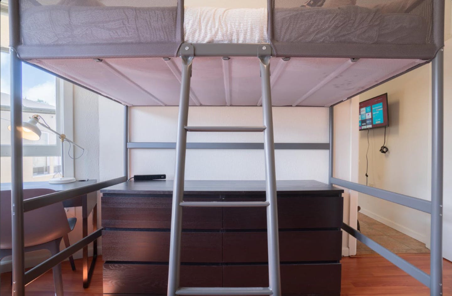  Bed In A 3-Bed Gender Separated Room  -  8 min Walk to Campus | Big & Modern House w/ Coworking  - Gallery -  42