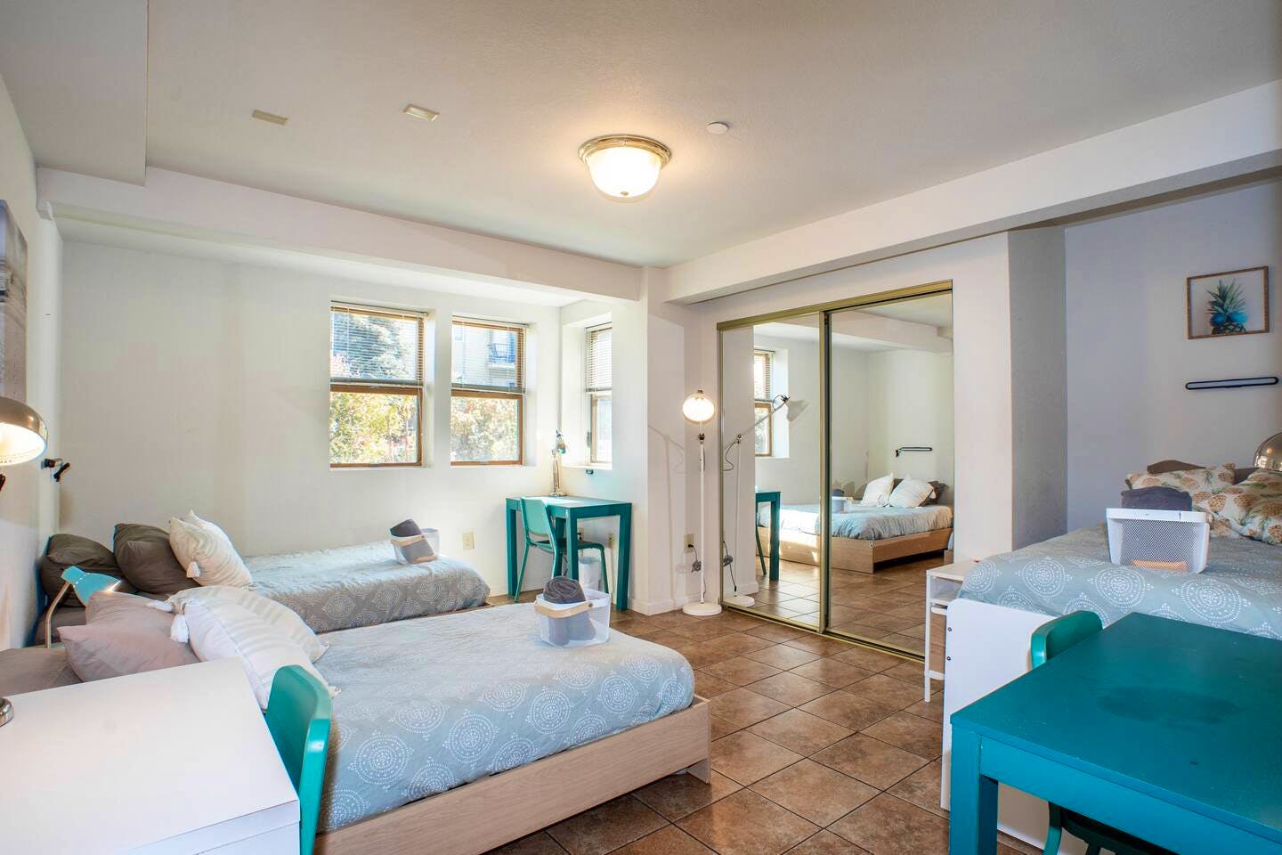  Bed In A 3-Bed Gender Separated Room  -  8 min Walk to Campus | Big & Modern House w/ Coworking  - Gallery -  55