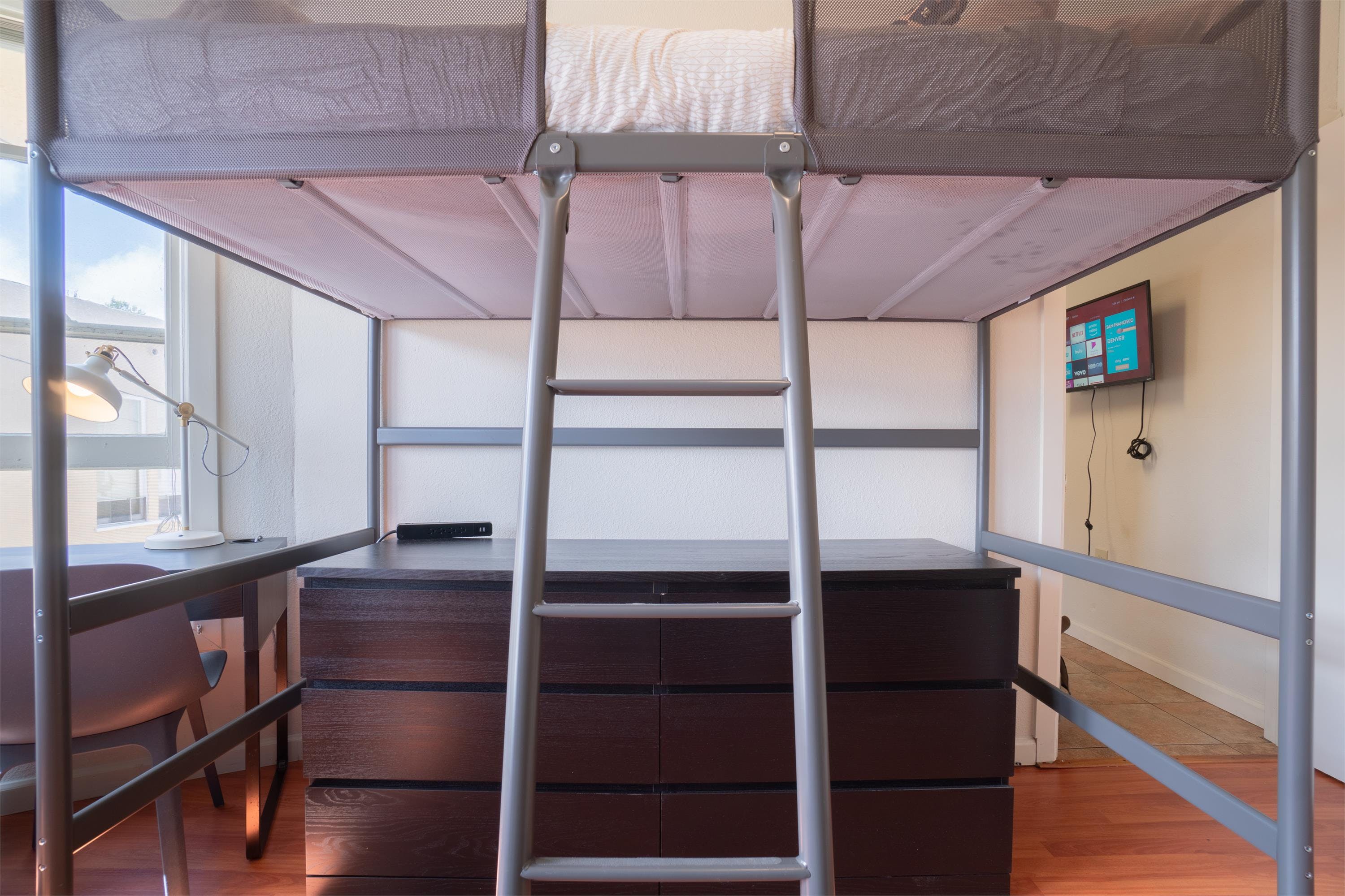  Bed In A 3-Bed Gender Separated Room  -  8 min Walk to Campus | Big & Modern House w/ Coworking  - Gallery -  20
