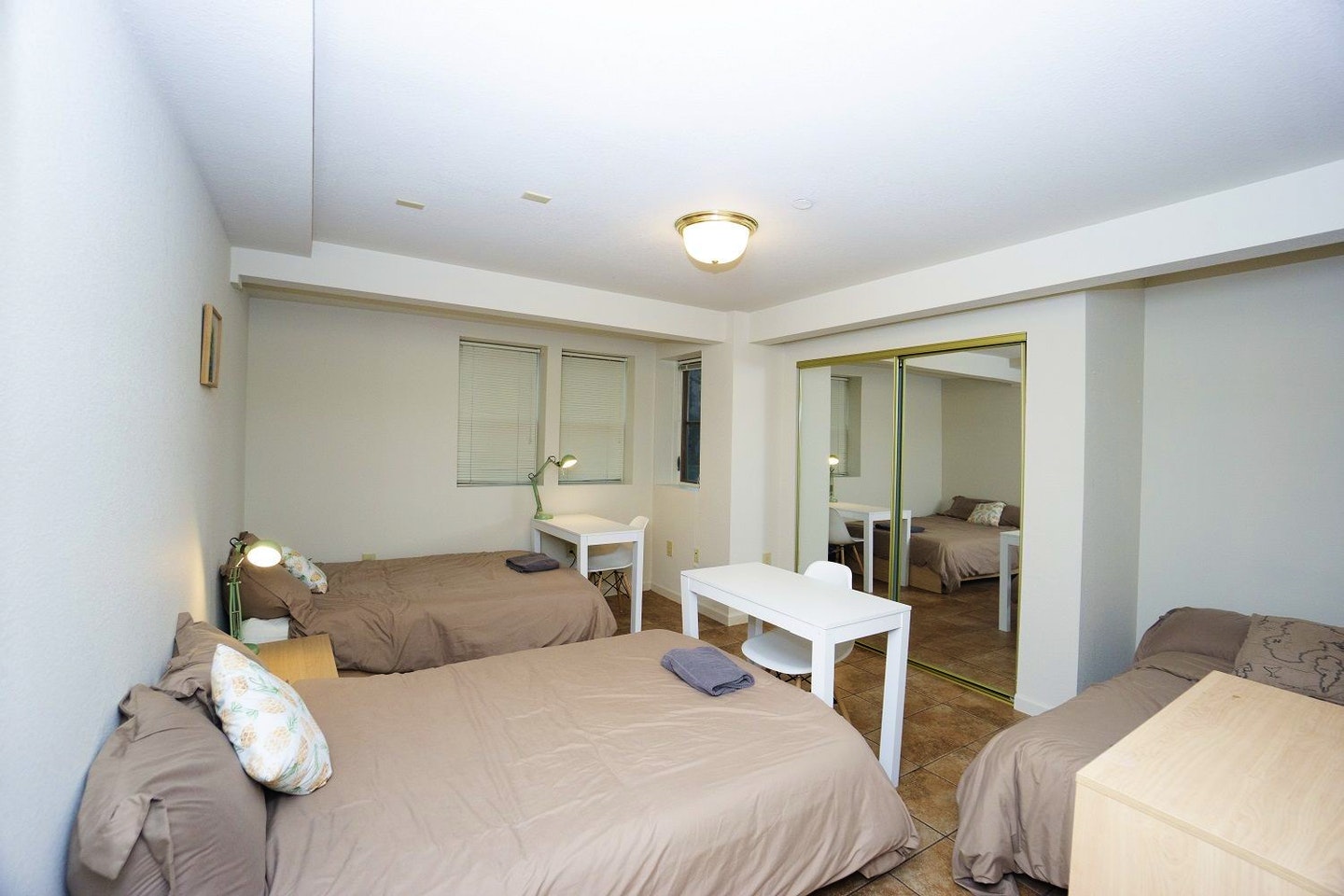  Bed In A 3-Bed Gender Separated Room  -  8 min Walk to Campus | Big & Modern House w/ Coworking  - Gallery -  1