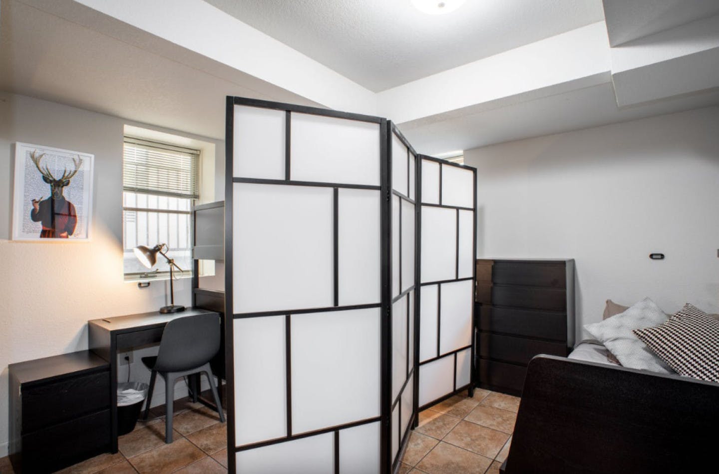  Bed In A 3-Bed Gender Separated Room  -  8 min Walk to Campus | Big & Modern House w/ Coworking  - Gallery -  40