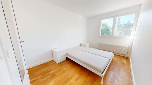 Apartment in Rue du 11 Novembre 1918, Bron for 43 m² with 1 bedroom - Gallery - 11