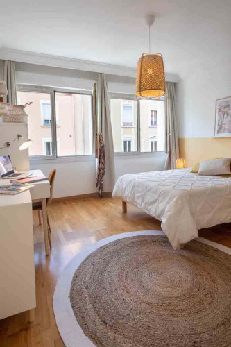 Room in Boulevard Emile Zola, Oullins-Pierre-Bénite for 170 m² with 7 bedrooms
