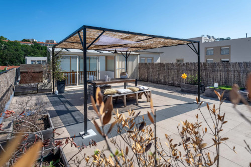 Room in Boulevard Emile Zola, Oullins-Pierre-Bénite for 170 m² with 7 bedrooms - Gallery - 12