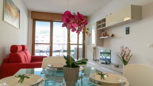 Sweet Home Daniele – appartamento in centro e lago