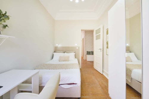 Room 4 - Rua Pascoal de Melo 11 3D - Gallery - 5