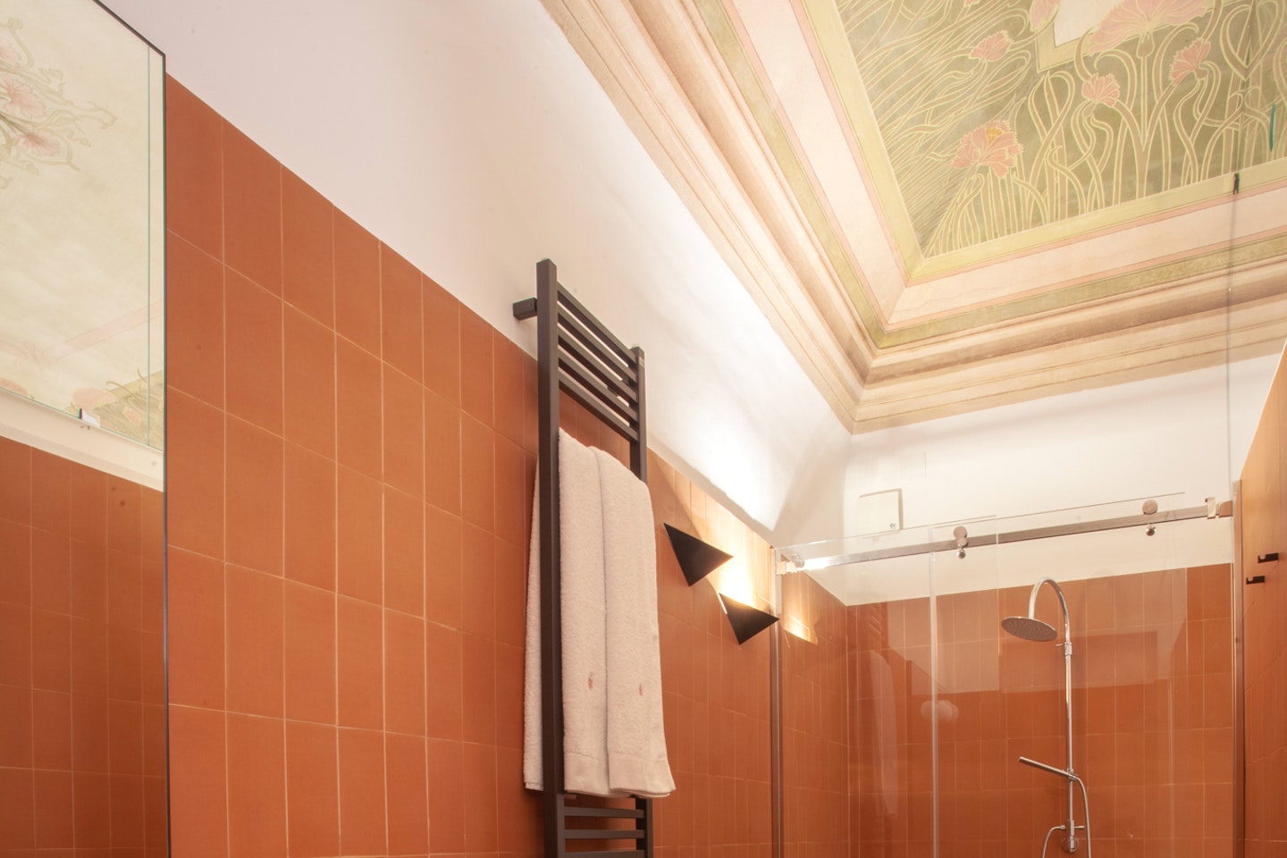 Deluxe Room 2 - Libertà Home - Gallery - 5