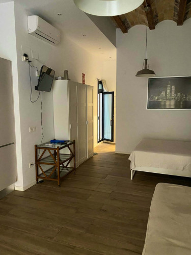 Carrer de Roger de Flor - Gallery - 5