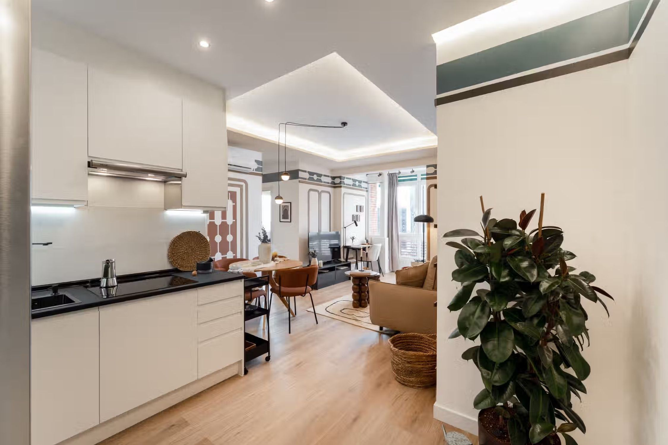 Amazing & Pretty Apartment Located In Düsseldorf - 8