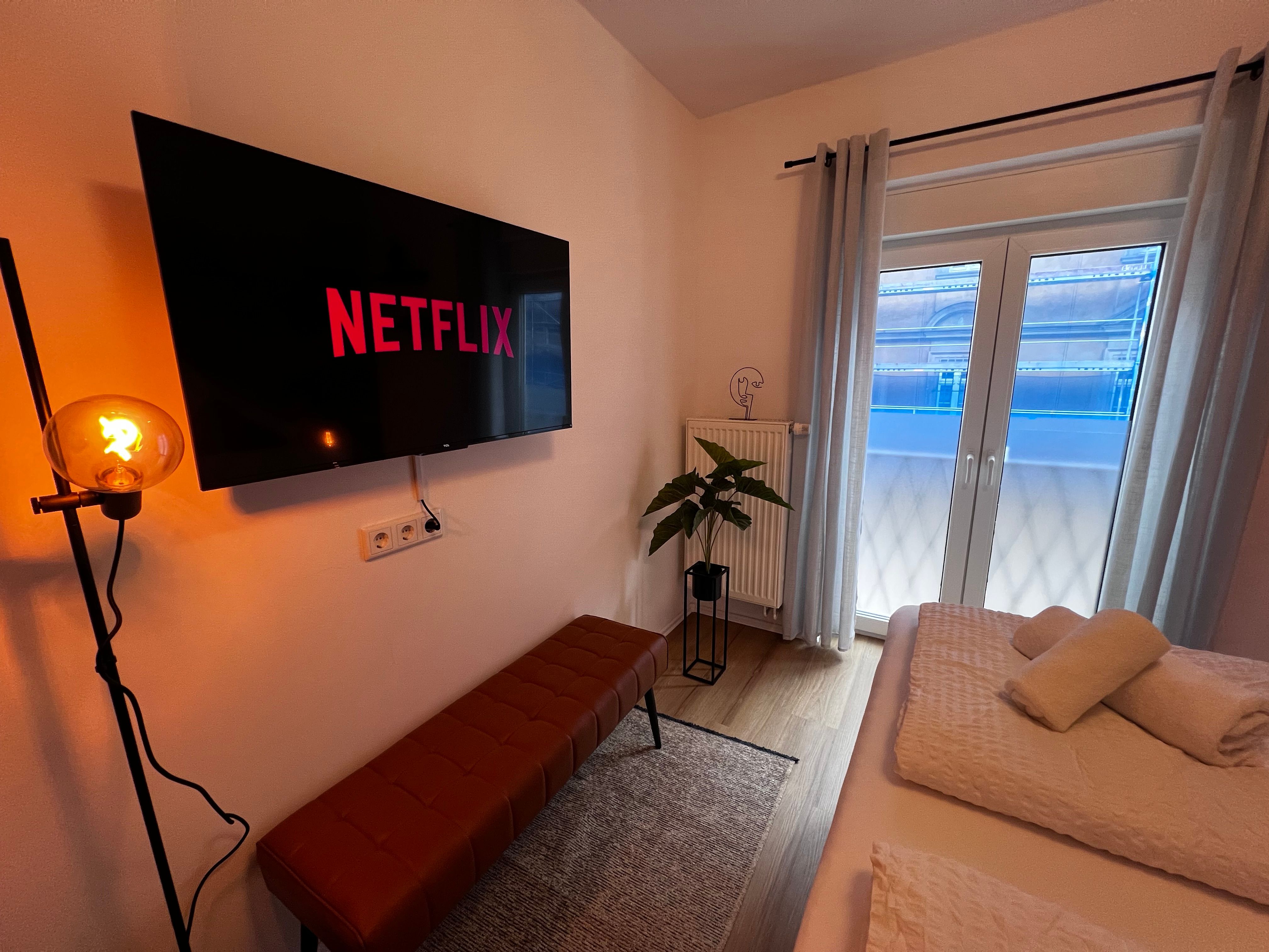 Modern, Fully Furnished 55 Sqm Apartment In Würzburg Old Town For Short-Term Rental For 1-4 People - 5