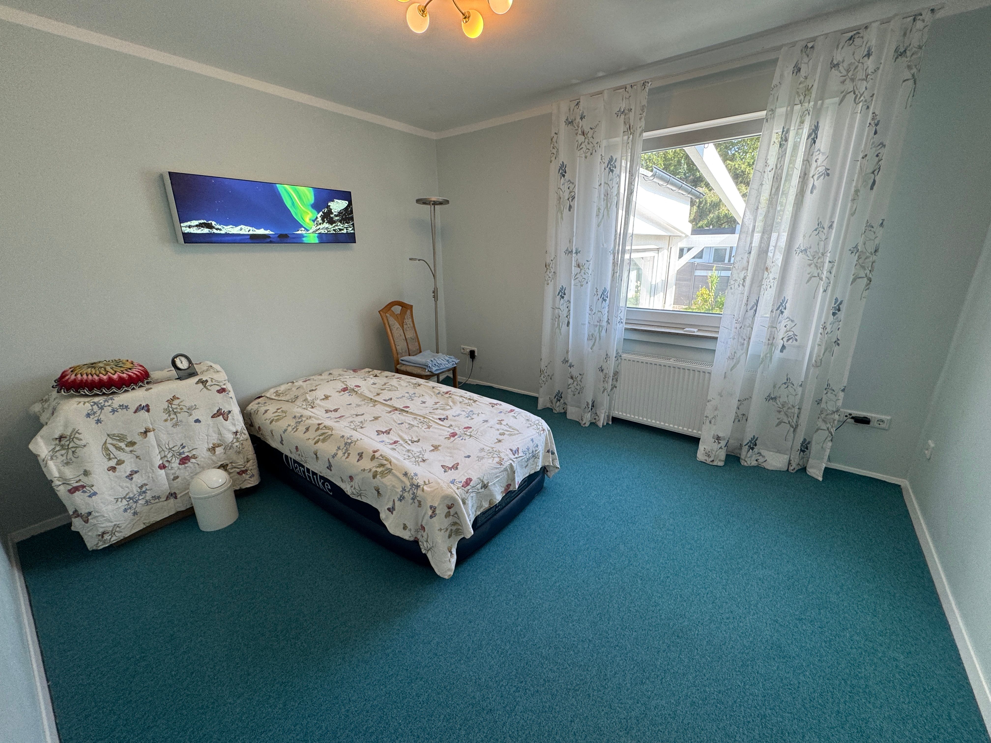 Furnished Bungalow, Central, Near Forest, Quiet With Beautiful Garden - 11