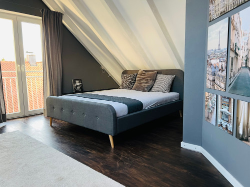 Stylish home in western Munich - with a small sauna and a fireplace - Gallery - 20