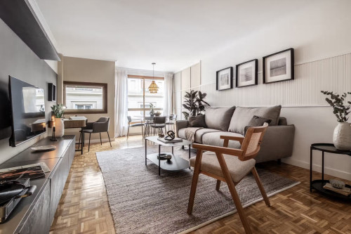 Modern & beautiful Apartment located in Düsseldorf