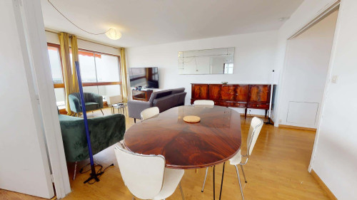 Room in Passage de l'Europe, La Rochelle for 105 m² with 4 bedrooms