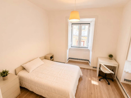 Spacious Apartment in Rua do Diário de Notícias, Lisboa - Gallery - 13