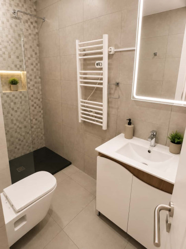 Spacious Apartment in Rua do Diário de Notícias, Lisboa - Gallery - 12