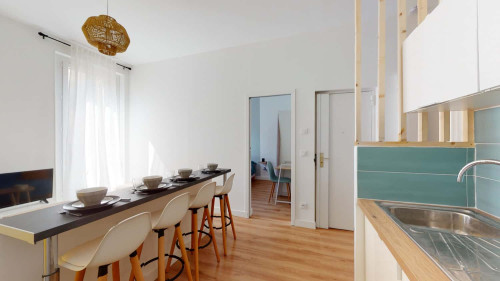 Apartment in Rue Pierre Albrand, Marseille for 57 m² with 3 bedrooms - Gallery - 5