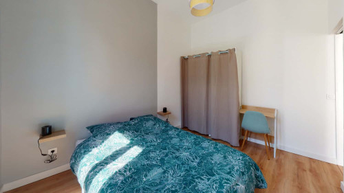 Apartment in Rue Pierre Albrand, Marseille for 57 m² with 3 bedrooms - Gallery - 13