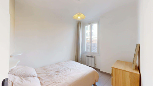 Apartment in Rue Michel de Bourges, Toulon for 51 m² with 2 bedrooms - Gallery - 10