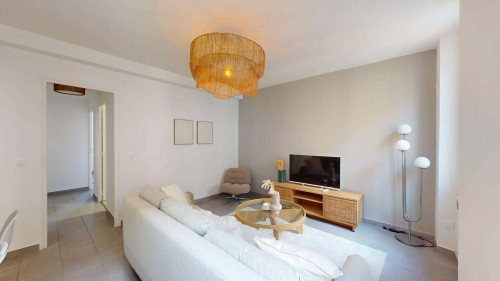 Apartment in Rue Michel de Bourges, Toulon for 51 m² with 2 bedrooms