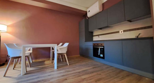 Room in Via Francesco Furini, Firenze for 55 m² with 2 bedrooms
