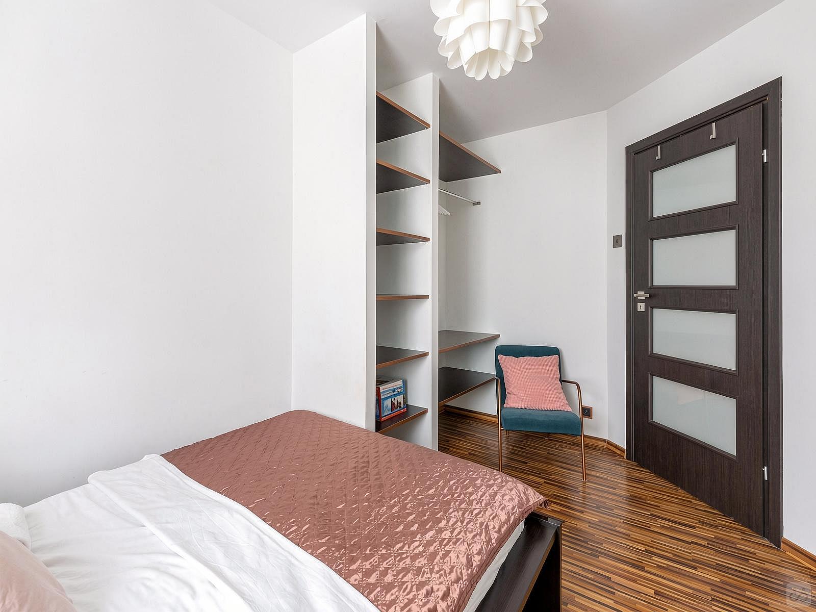  The Medium One Room  -  Stylish near the Market Square Apartment  - Gallery -  49