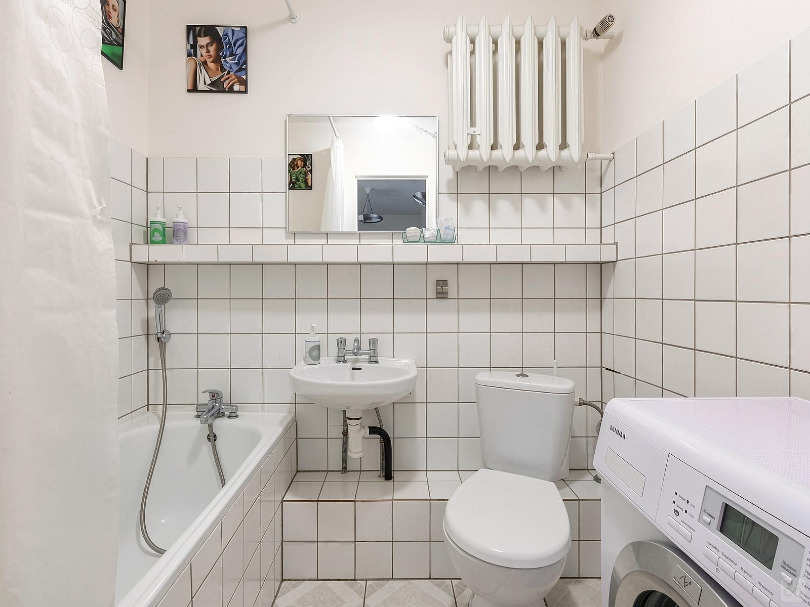  The Medium One Room  -  Stylish near the Market Square Apartment  - Gallery -  46