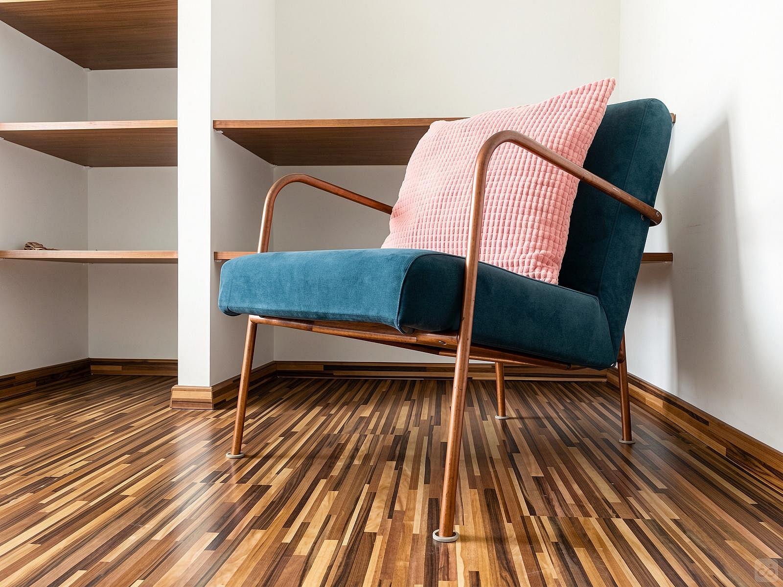  The Medium One Room  -  Stylish near the Market Square Apartment  - Gallery -  48