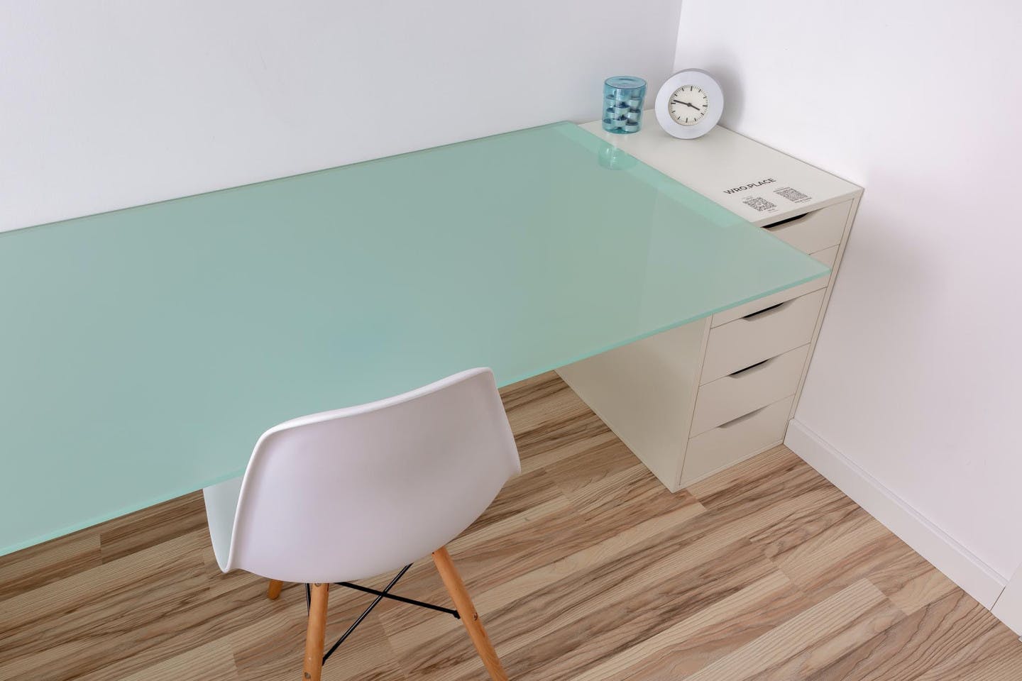  The Smart One Room  -  Stylish near the Market Square Apartment  - Gallery -  9