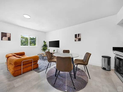 NorthWest 59th Home - Gallery - 12