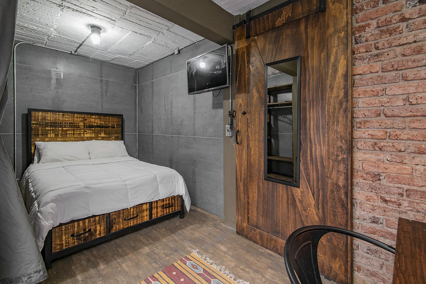  Private Queen Room  -  Industrial Designed Building w/ Coworking + Rooftop Deck  - Gallery -  30
