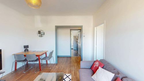 Room in Boulevard du Grand Cerf, Poitiers for 95 m² with 4 bedrooms - Gallery - 11