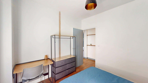 Room in Boulevard du Grand Cerf, Poitiers for 95 m² with 4 bedrooms